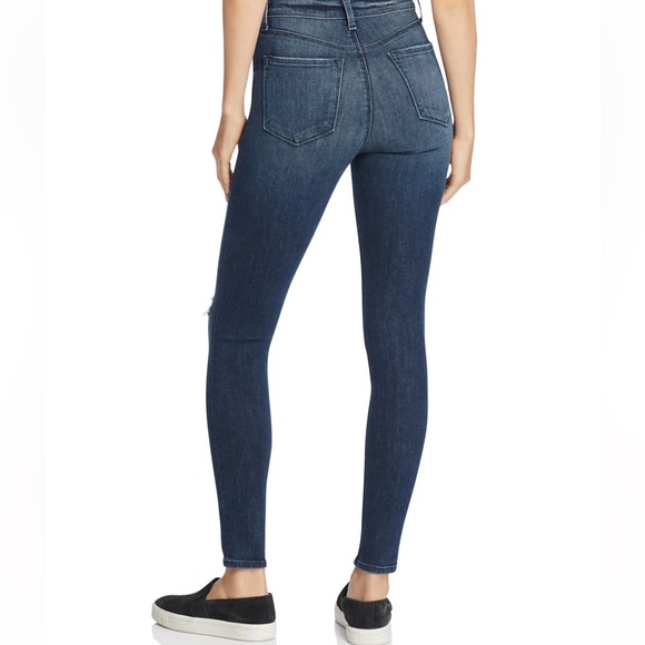JBrand | Maria Dark Wash Skinny Jean in Arrested | 26 - Picture 4 of 10